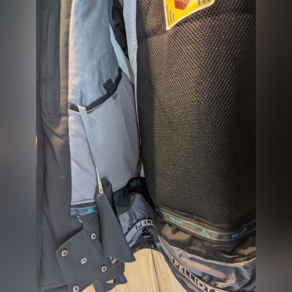 Men's Pelliot Ski Jacket - Picture 3 of 6